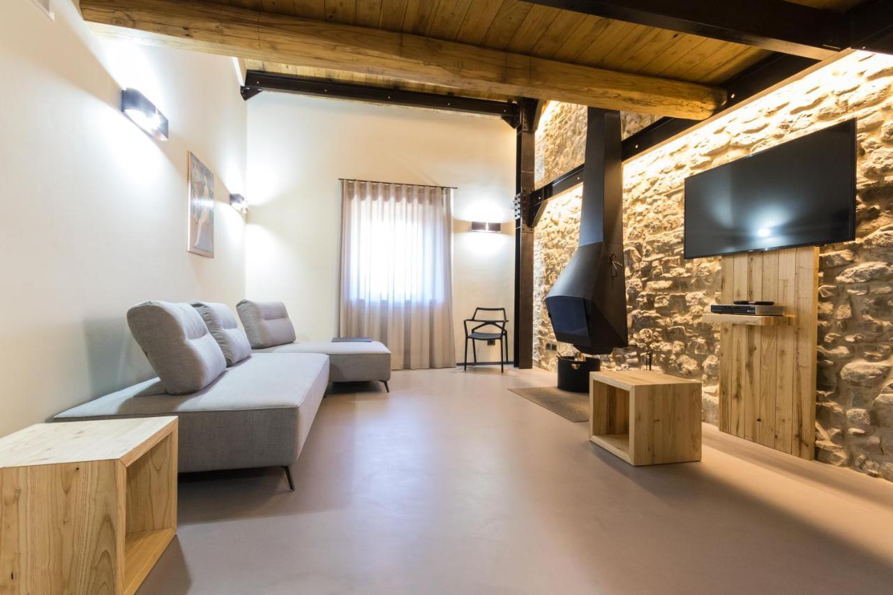 Borgotufi Albergo Diffuso Castel del Giudice Exterior photo